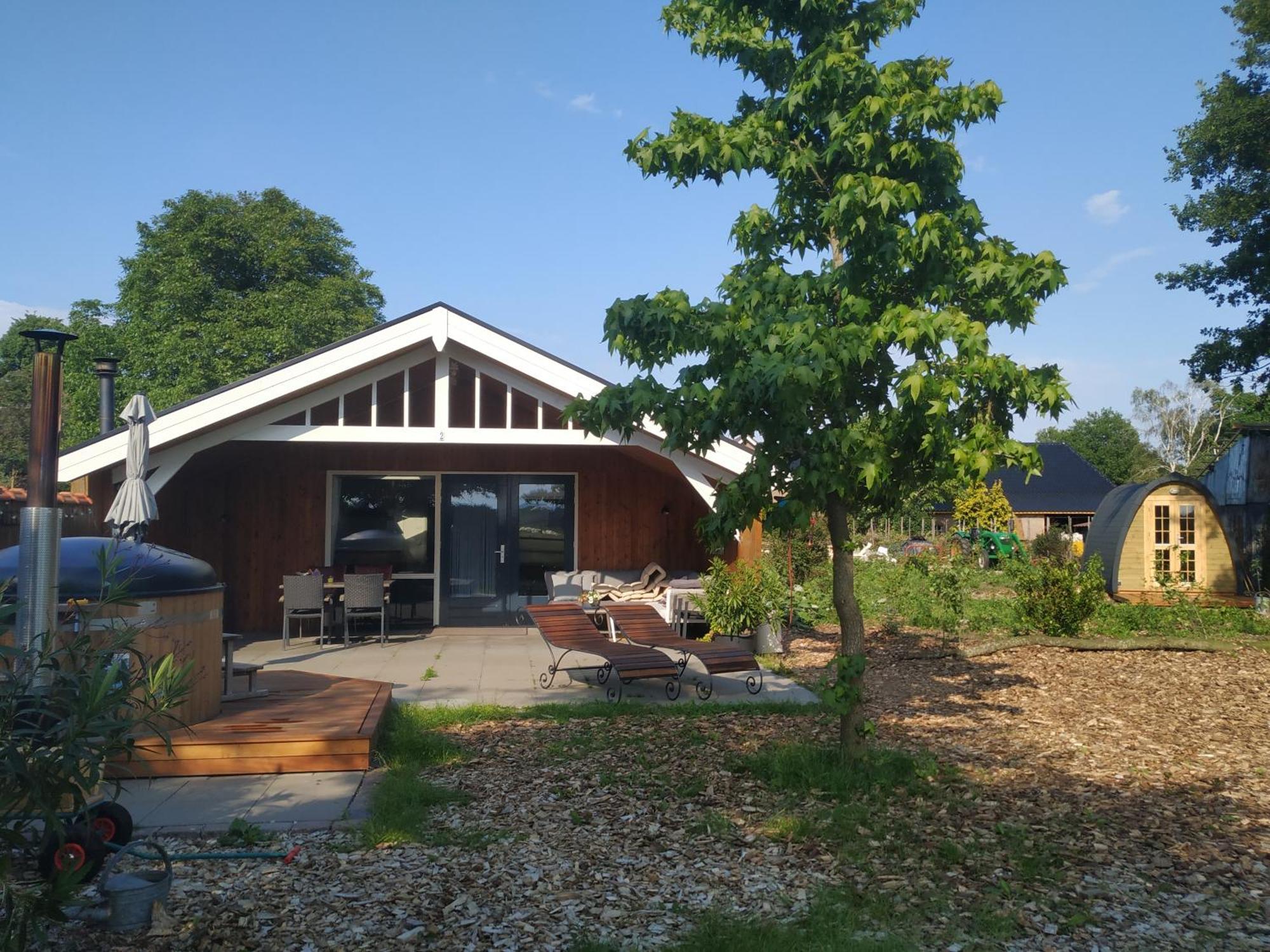 Chalet "Het Biggetje" Hottub - Sauna Volkel Exterior foto